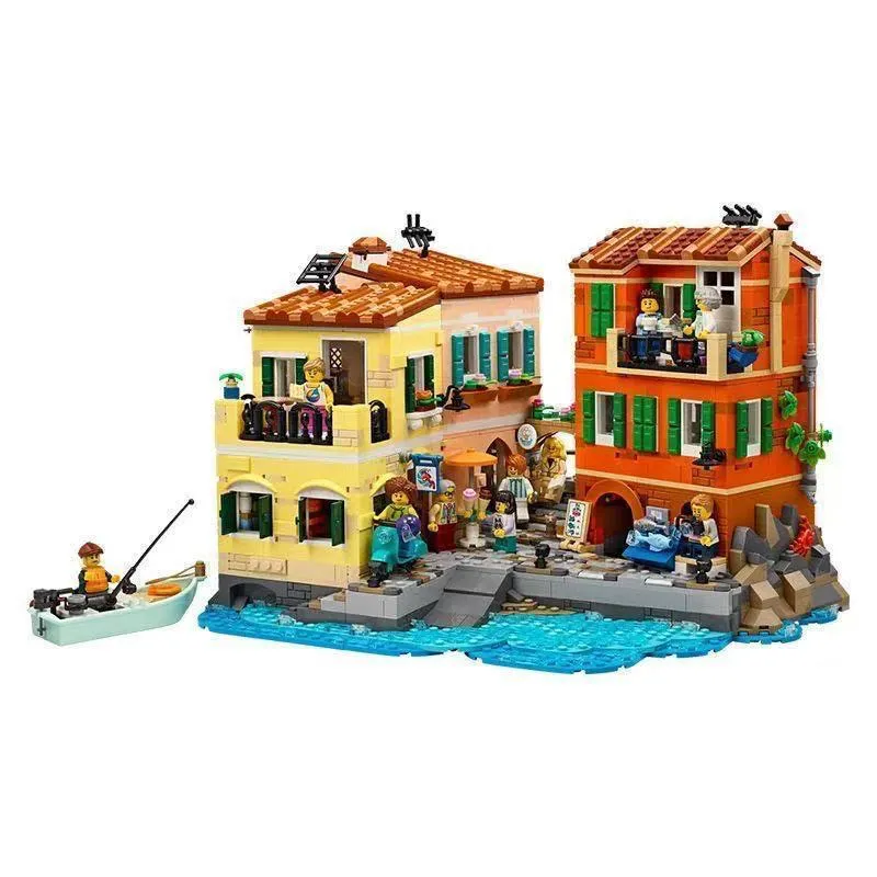 Italian Riviera Coastal Town Building Set top-down view of the layout