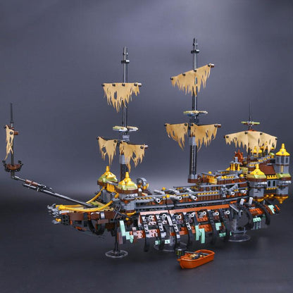 Silent Mary ghost ship building block model deck detail