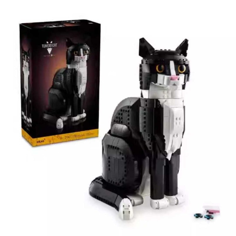 Tuxedo Cat 1710 PCS building block set main view