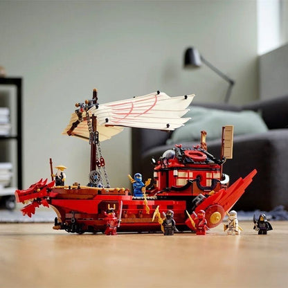 Side view of the ninja ship building block model