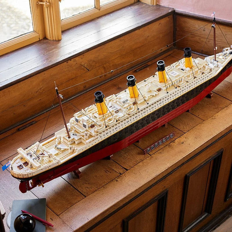 9090pcs Titanic Building Block Set