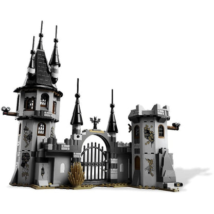 Vampyre Castle vampire castle building block set, side view
