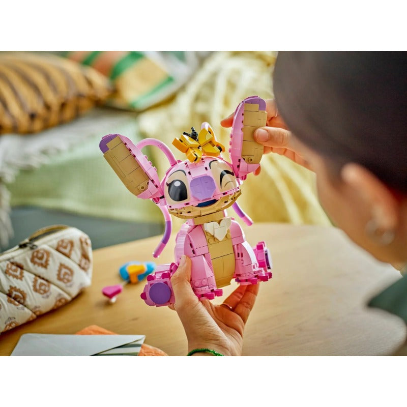 Buildable Angel ABS plastic set, gallery image 3