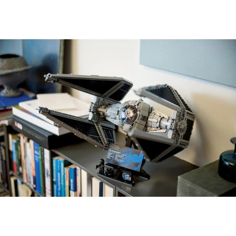 Rear view of the completed wing fighter building block model