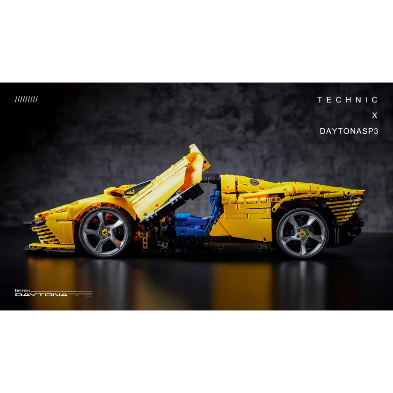 Italian track-inspired supercar building block model, front grille and headlight detail