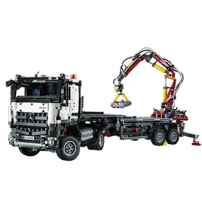 Close-up of the cab detailing on the truck block set