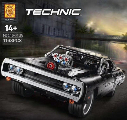 Classic American muscle car building block model featuring its retro-styled front end