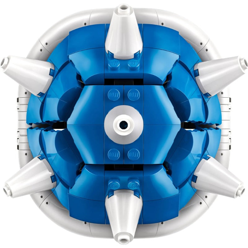 Close-up of the small Spiny Shell building set