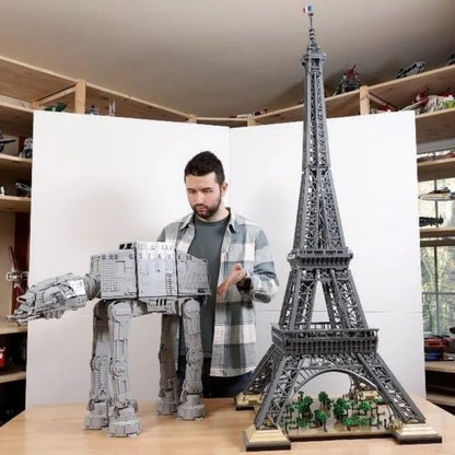 Upper section of the Eiffel Tower building block set