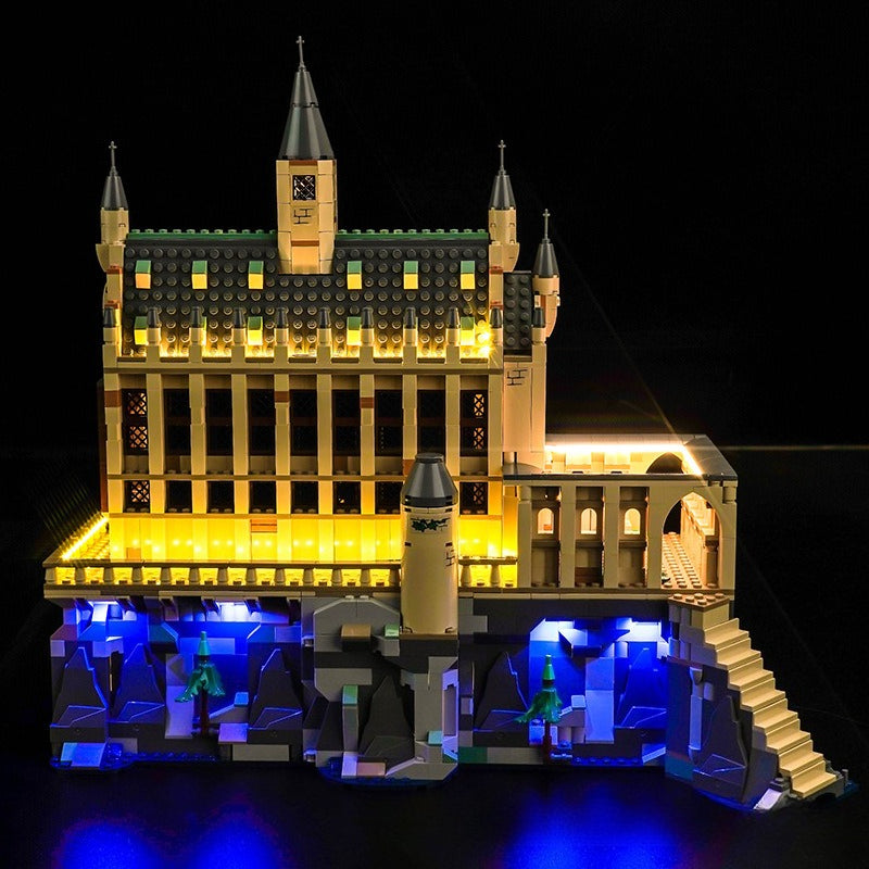 Close-up of the banquet tables inside the great hall build