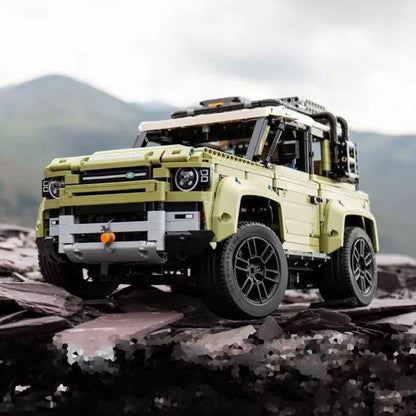 British off-road vehicle building block model, side profile view
