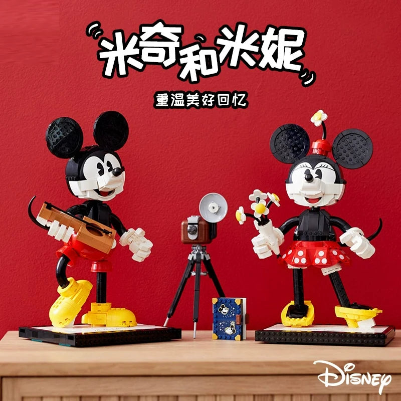 Mickey Mouse and Minnie Mouse Buildable Characters buildable character building block set, side view
