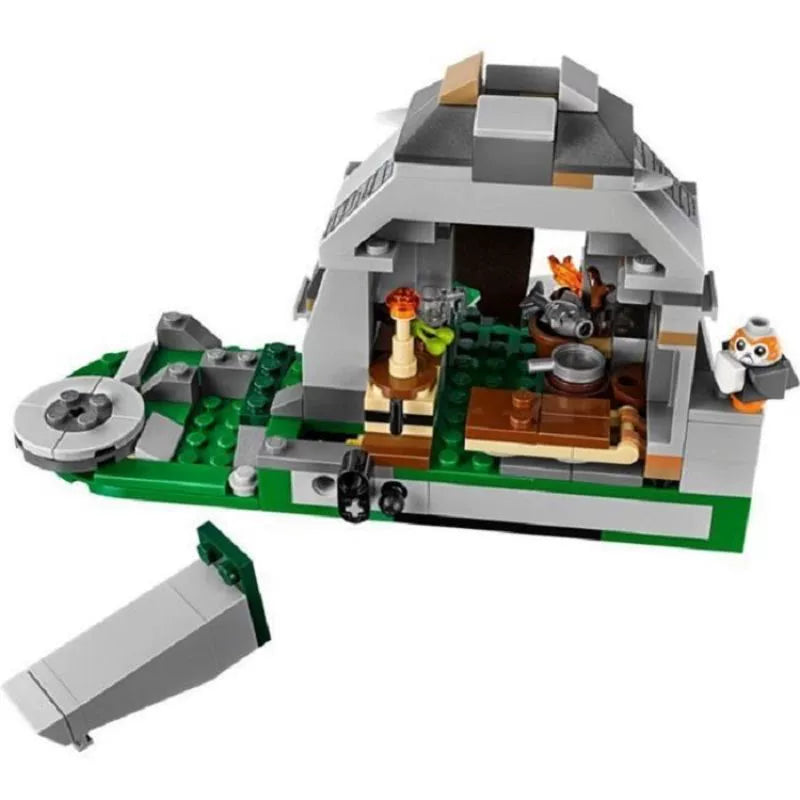 Close-up of the assembled island scene brick details