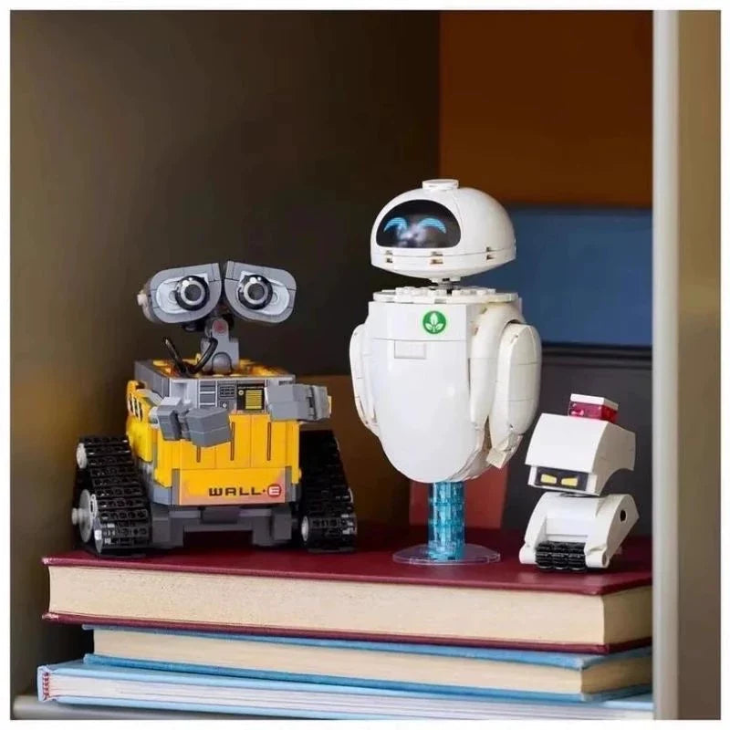 Wall·E & Eve robot character building block set, side view