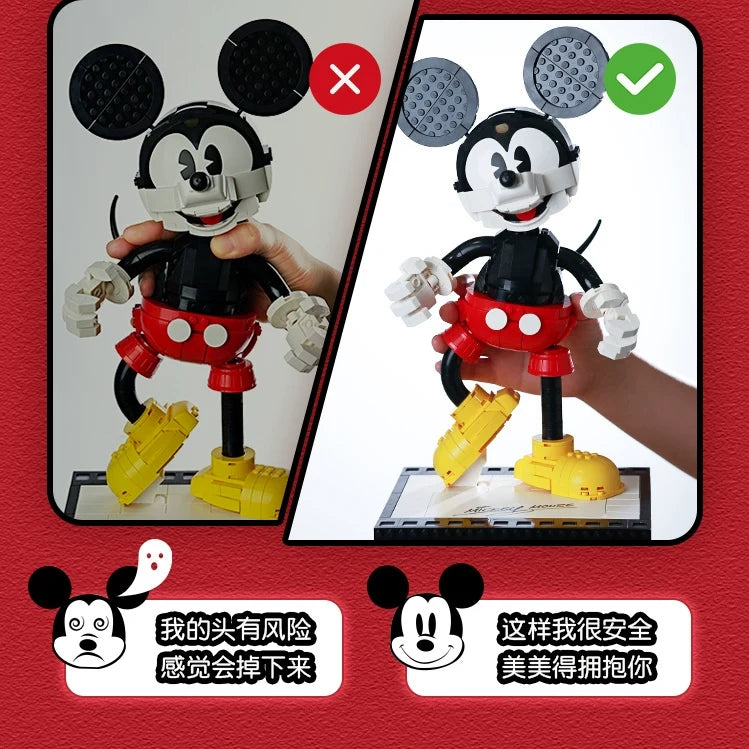 Mickey Mouse and Minnie Mouse Buildable Characters building block model, assembled model