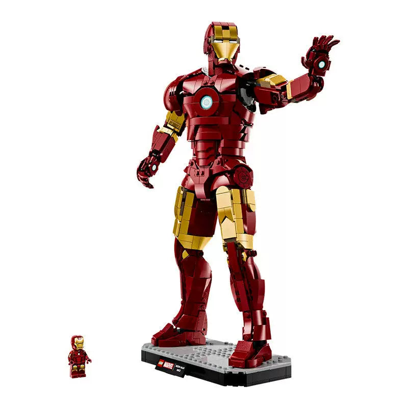 Second gallery image of the 1297-piece Iron Man Mark 3 brick set