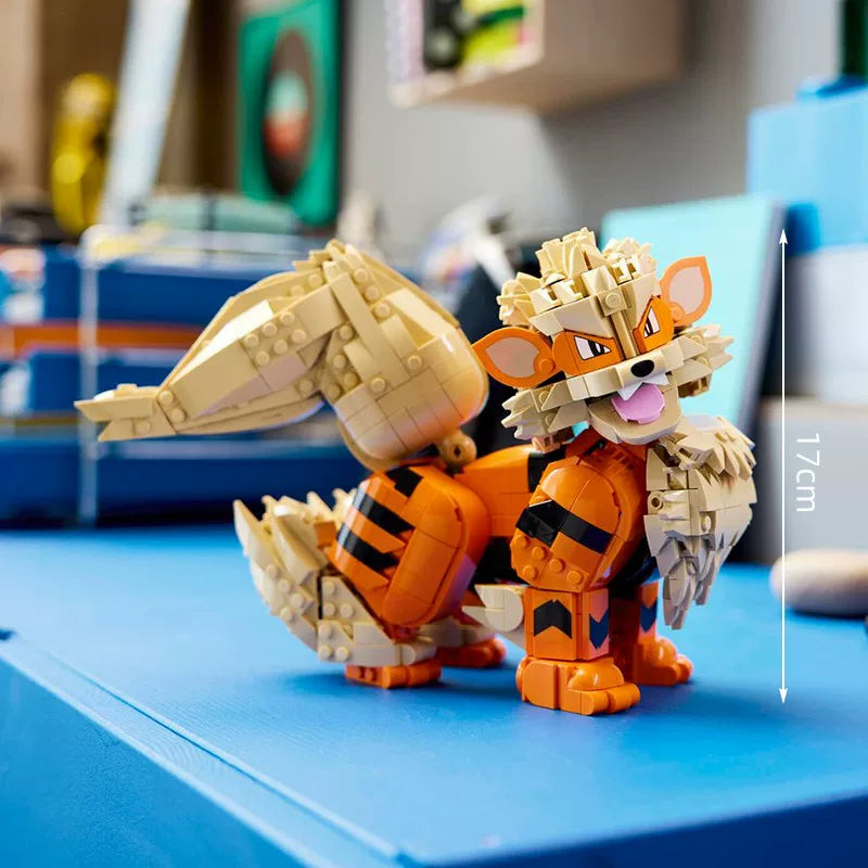 Detail of the mane and body pieces on the Arcanine model