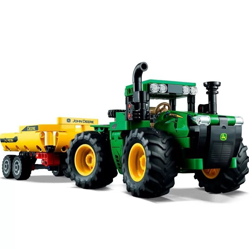 Additional product photo of the 9620R tractor brick model