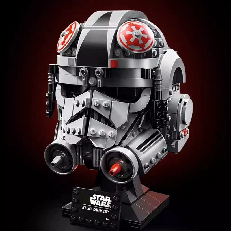 AT-AT driver helmet building block set main view