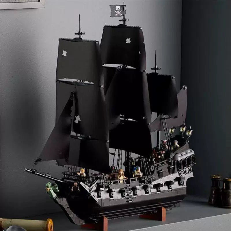 Captain Jack Sparrow's Pirate Ship building block model, rear view