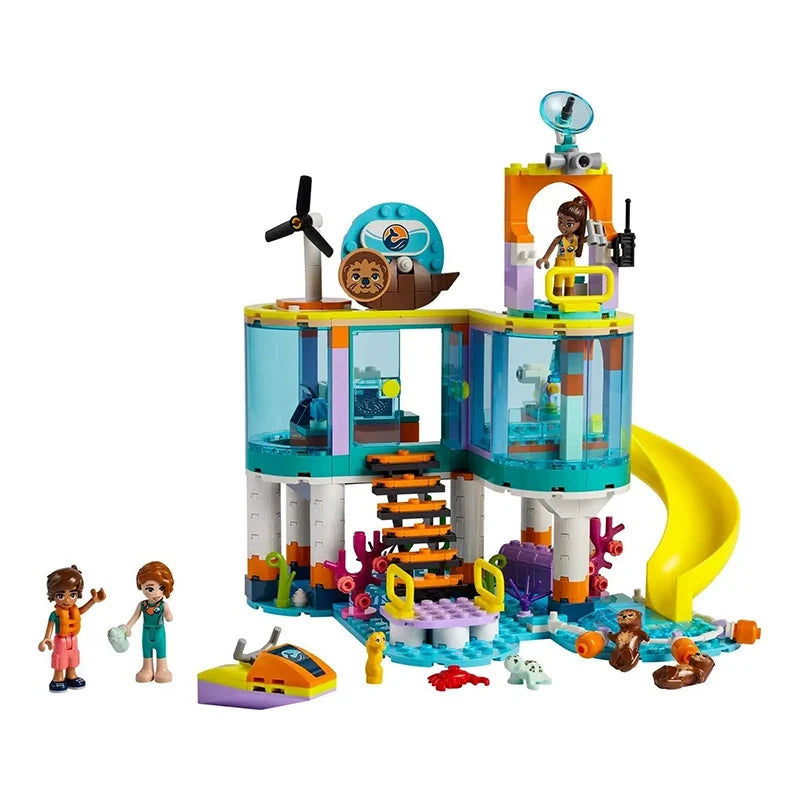 Sea rescue center building block set with 376 pieces