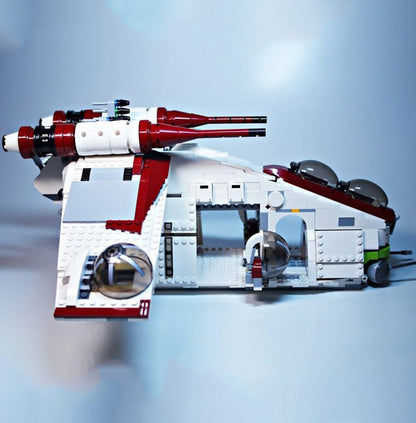 Republic Gunship Clone Wars — 1224PCS LEGO-Compatible Building Blocks