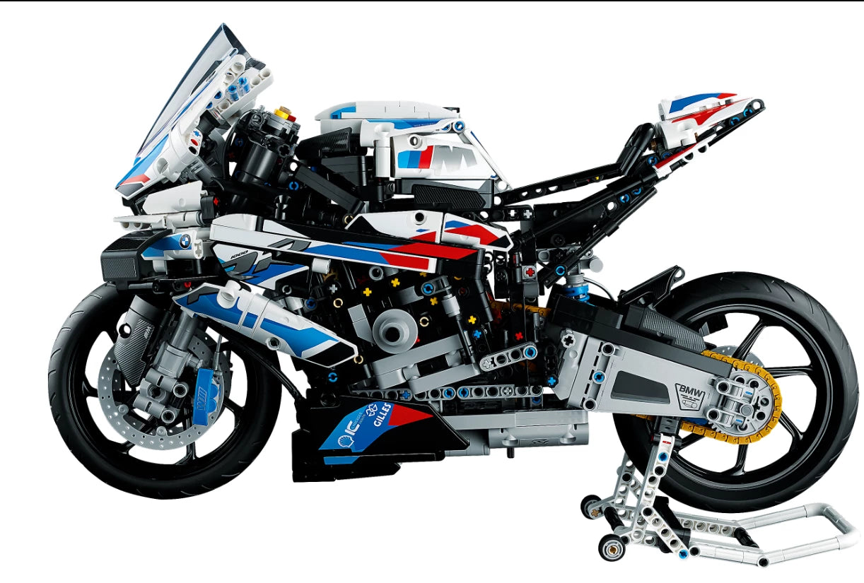 BMW M 1000 RR Motorcycle Building Set 42130 – 1920 PCS Superbike Model Kit | Premium Collector Brick Set