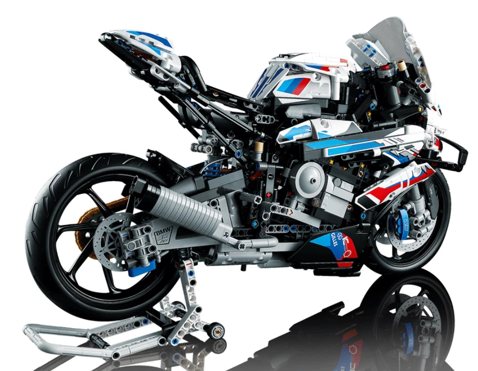 BMW M 1000 RR Motorcycle Building Set 42130 – 1920 PCS Superbike Model Kit | Premium Collector Brick Set
