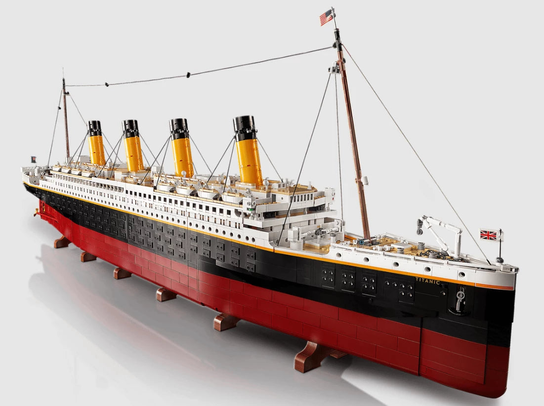 Titanic Ship Building Set 10294 – 9090 PCS LED Cruise Liner Model | Ultimate Collector Display Brick Set
