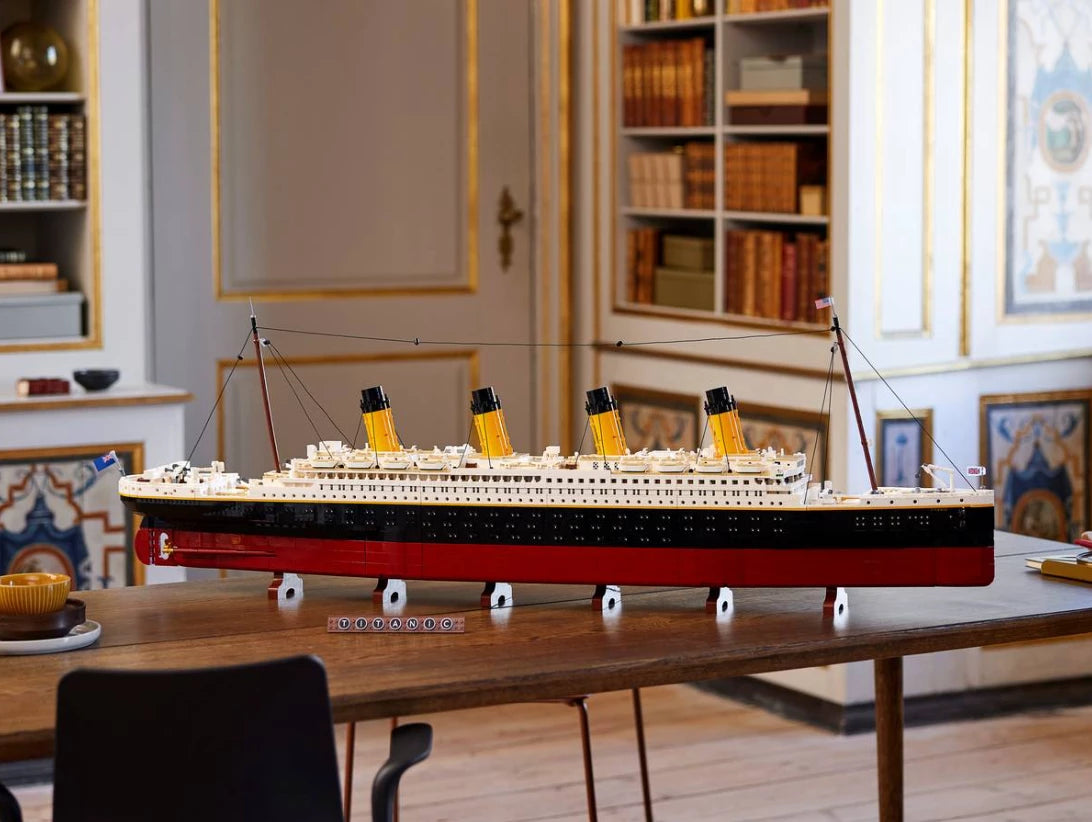 Titanic Ship Building Set 10294 – 9090 PCS LED Cruise Liner Model | Ultimate Collector Display Brick Set