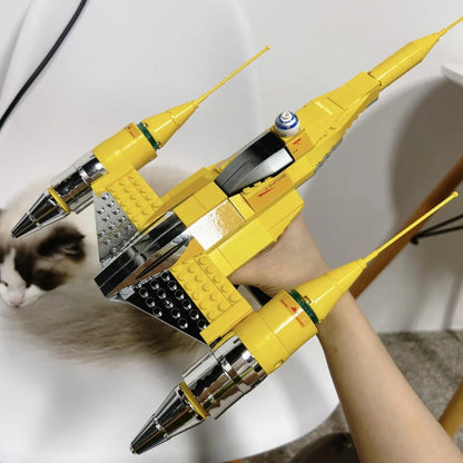 Racing starfighter brick model side profile