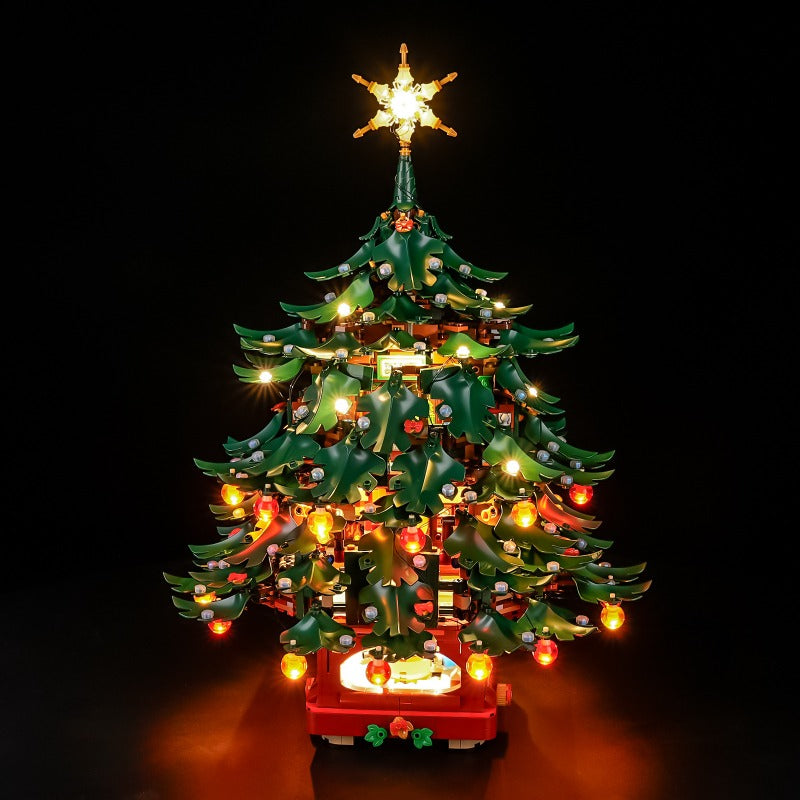 Family Christmas Tree Decoration building block model, close-up detail