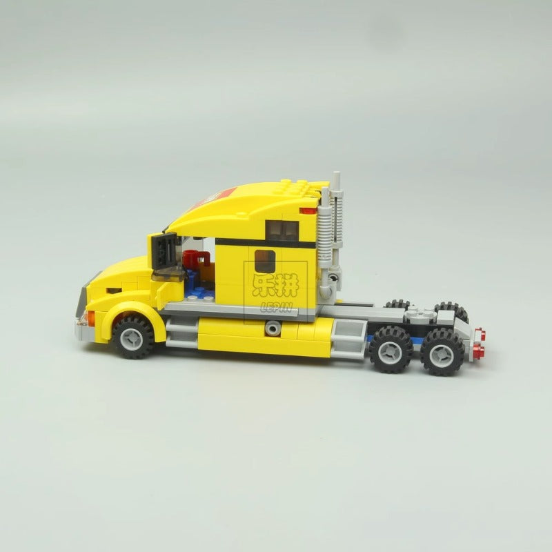 City Delivery Truck building block set detail view 7
