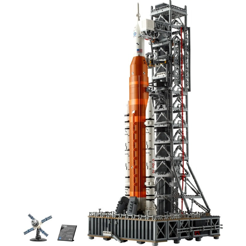 Full view of the Artemis rocket launch system building block model