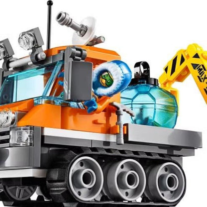 Side view of the finished compact polar vehicle