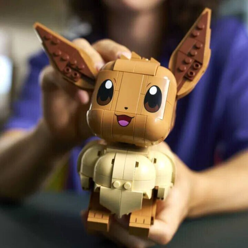 Close-up of creature building blocks