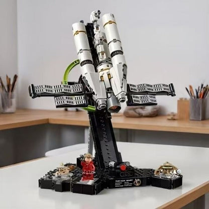 830-piece sci-fi brick model, additional angle