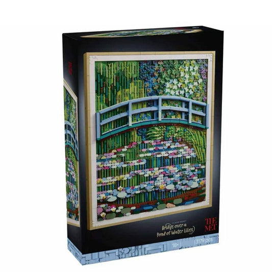 Monet Bridge over a Pond of Water Lilies building block set