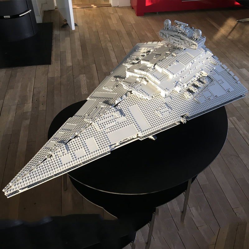 Imperial Star Cruiser – 4784 PCS Building Block Set building block set image
